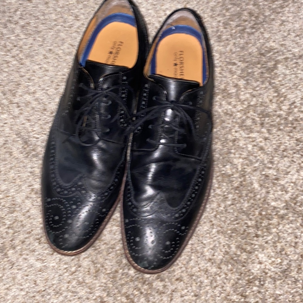 Dress shoes size 11